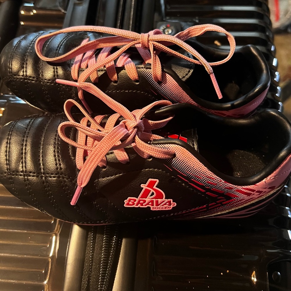 Brava, girls soccer cleats ⚽️ 🥅